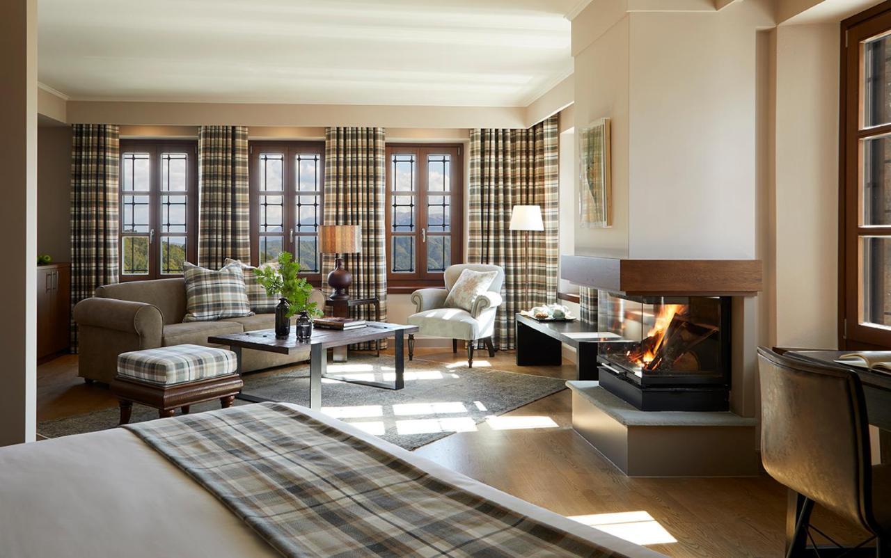 Mountrace Suites & Spa Monodendri Eksteriør billede