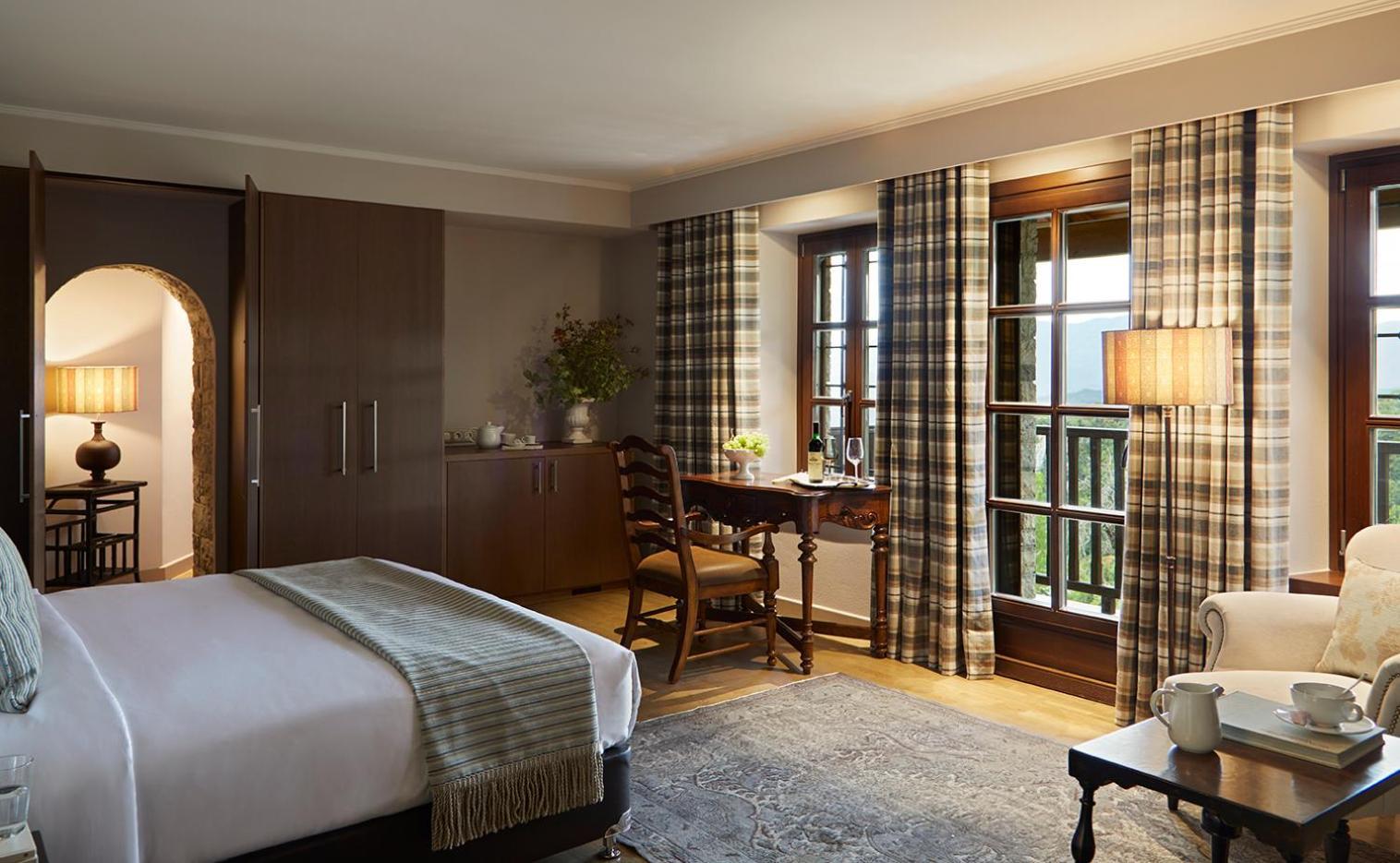 Mountrace Suites & Spa Monodendri Eksteriør billede