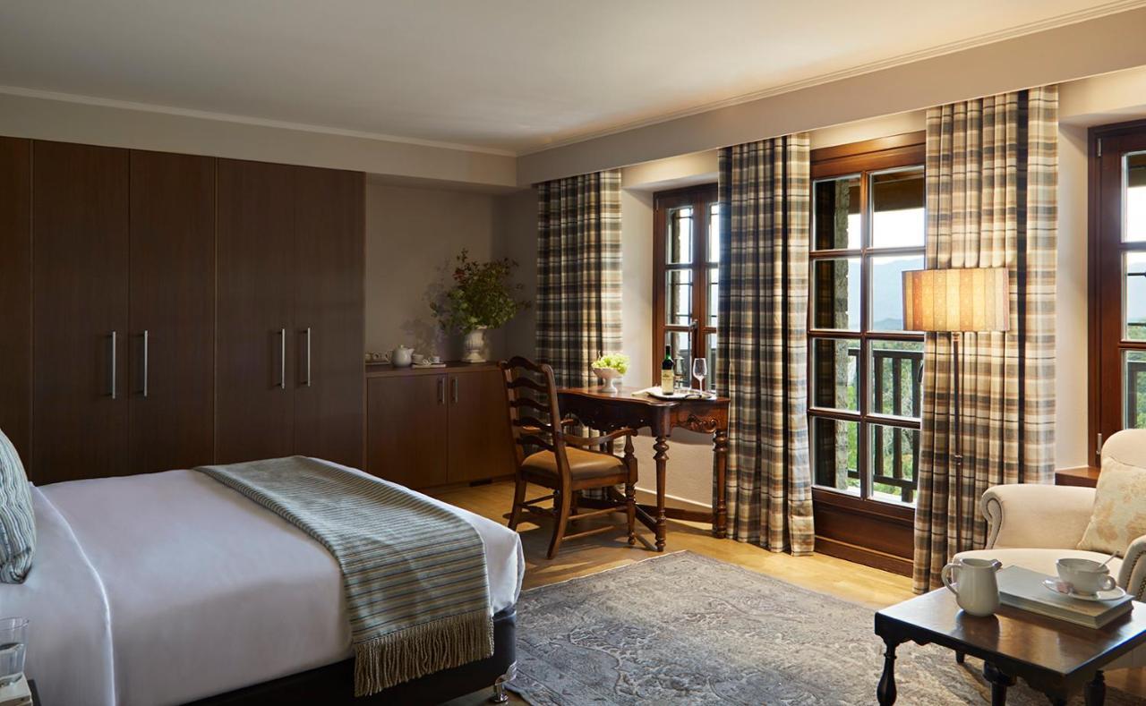 Mountrace Suites & Spa Monodendri Eksteriør billede